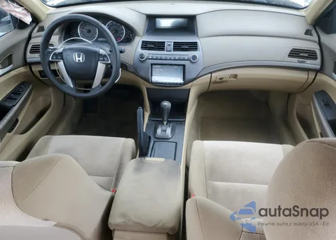 2010 Honda Accord Lx z USA, uszkodzony, nr VIN 1HGCP2F34AA149014